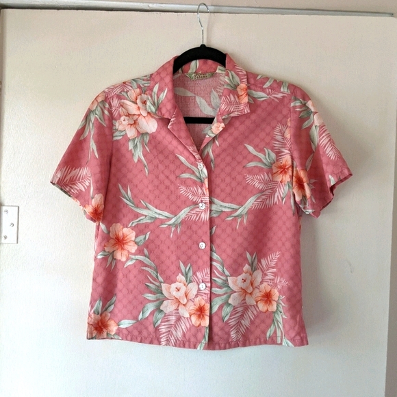 Tommy Bahama Tops - Tommy Bahama Silk Aloha Shirt